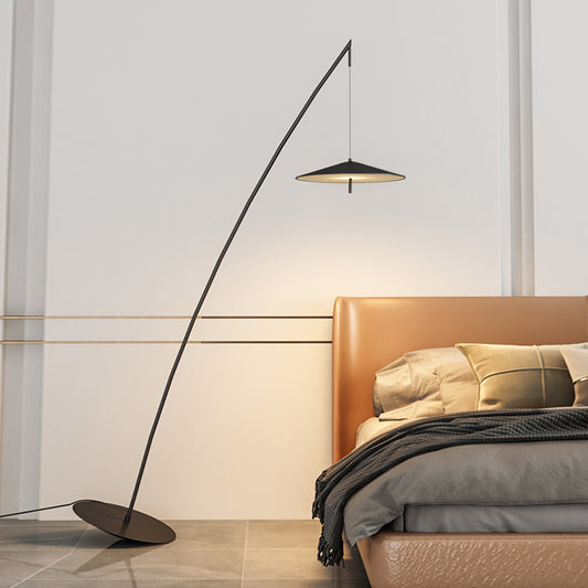 Gravity Line Floor Lamp